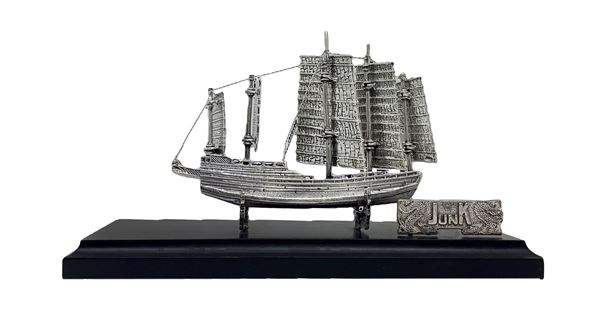 ChimeraOro - miniature sailing ship in 925 silver