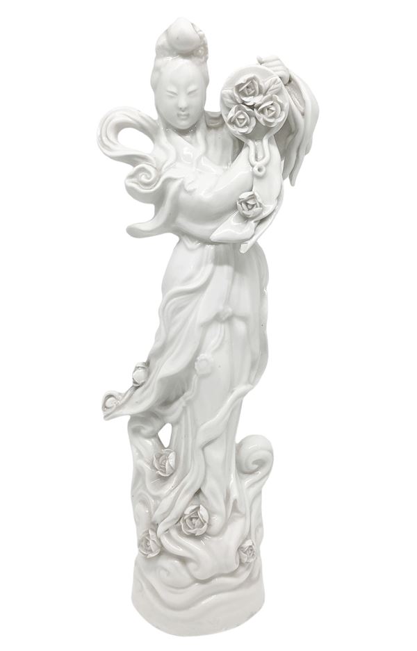 Guanin in white porcelain