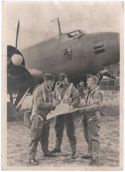 Cartolina Fotografica Militaria Wehrmacht il Nostro Orientamento Secondo la Mappa Prima della Par...