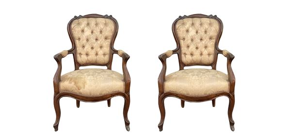 Pair of Louis Philippe armchairs in walnut wood