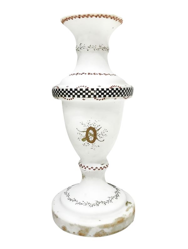 Opal vase