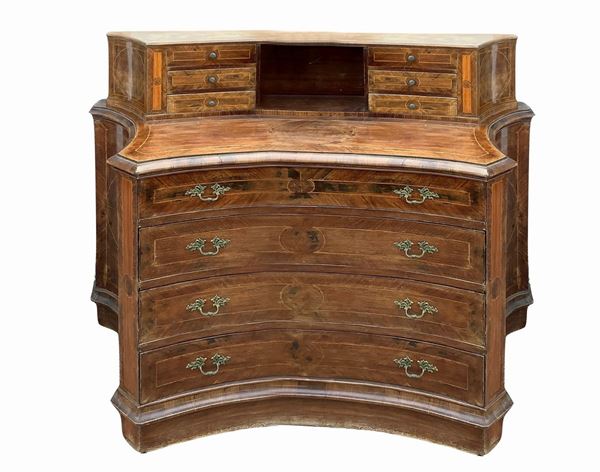 Important piece of furniture with four drawers with lift