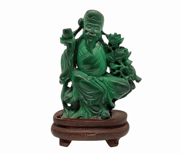 Scultura cinese uomo in piedi in malachite su basetta.