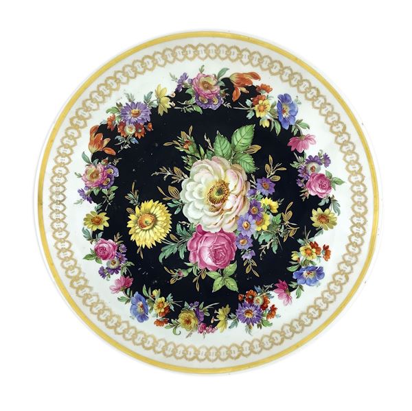 Limoges - Plate decorated with floral motifs
