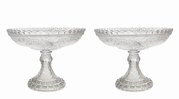 Pair of stands in engraved crystal and decorated with floral ramage and birds scalloped at the mouth
