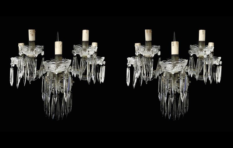 Coppia di Appliques in Vetro con Brindoli a Cinque Luci Molati a Mano
