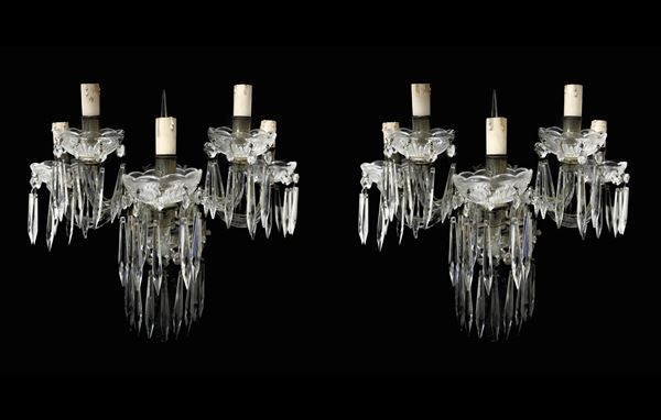Pair of glass appliques with hand-ground five-light toasts