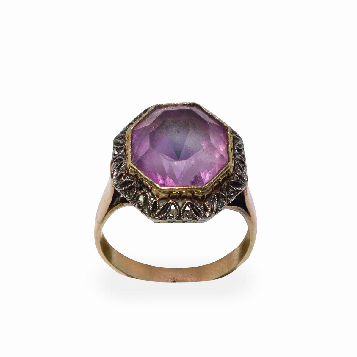 Anello in Oro Bianco 18 Kt e Pietra Ametista Rettangolare