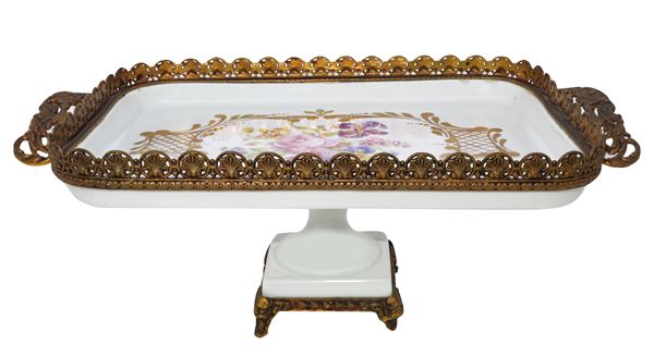 Limoges - Alzatina in porcellana con elementi in bronzo dorato
