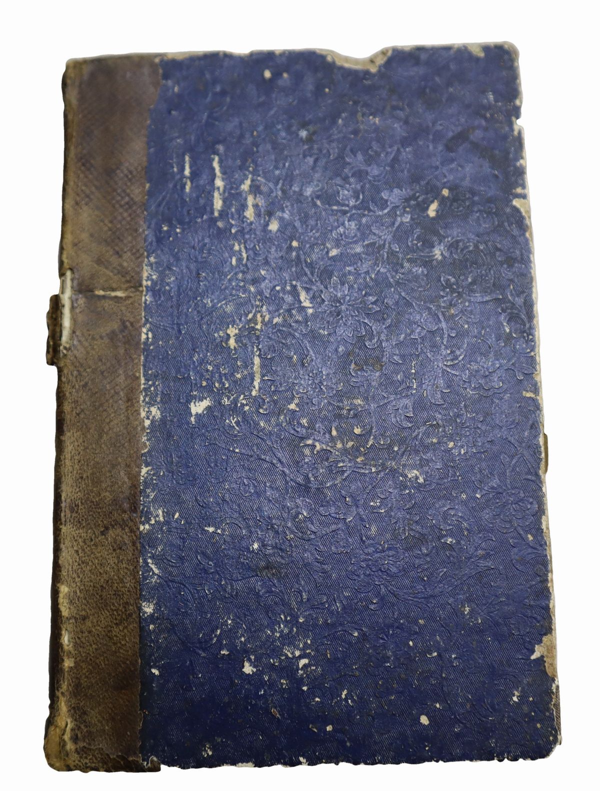 Un romanzo storico di genere nuovo o la Chiesa delle catacombe