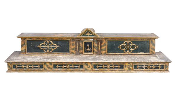Frammento di altare