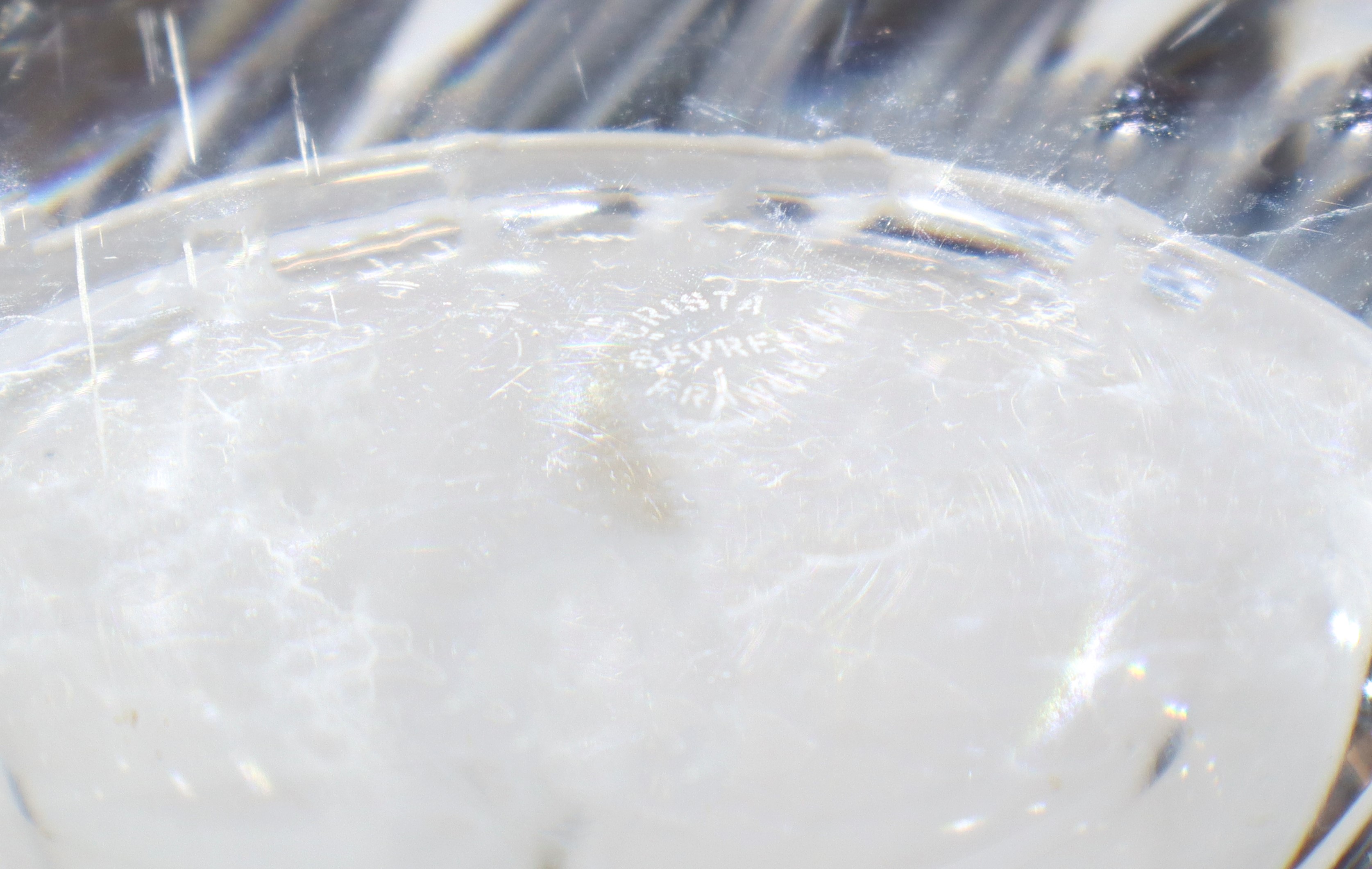 Crystal Sevrès - Vaso con base esagonale