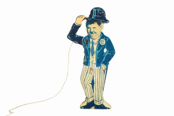 Oliver Hardy in latta