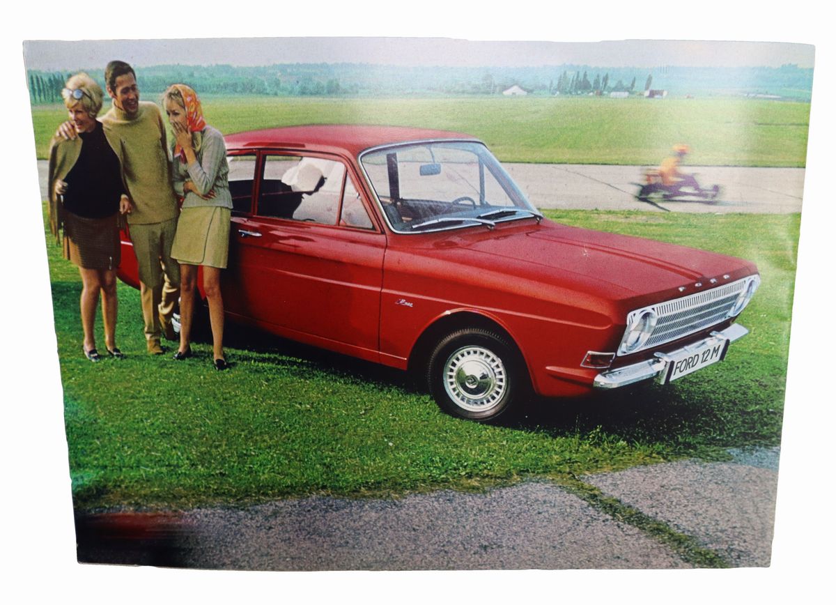 Depliant Pubblicitario Pieghevole Ford 12m