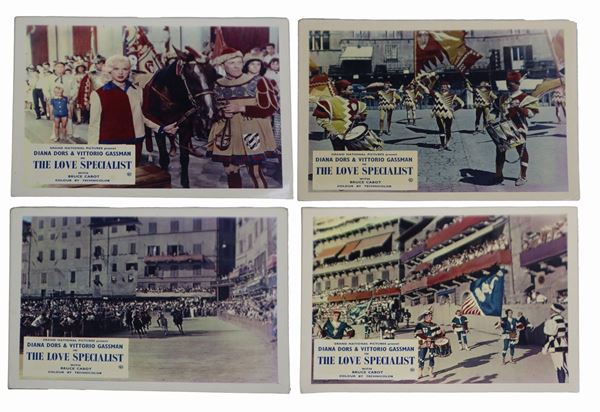 N.4 Lobby cards ''The love specialist''