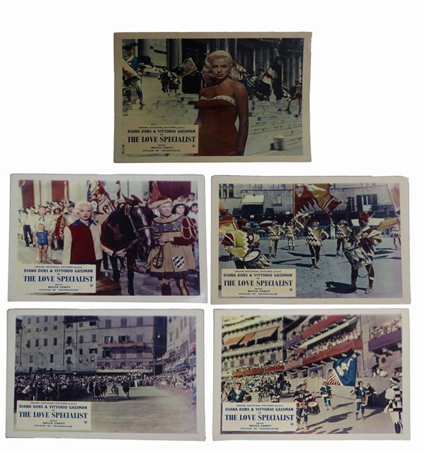 N.5 Lobby cards ''The love specialist''