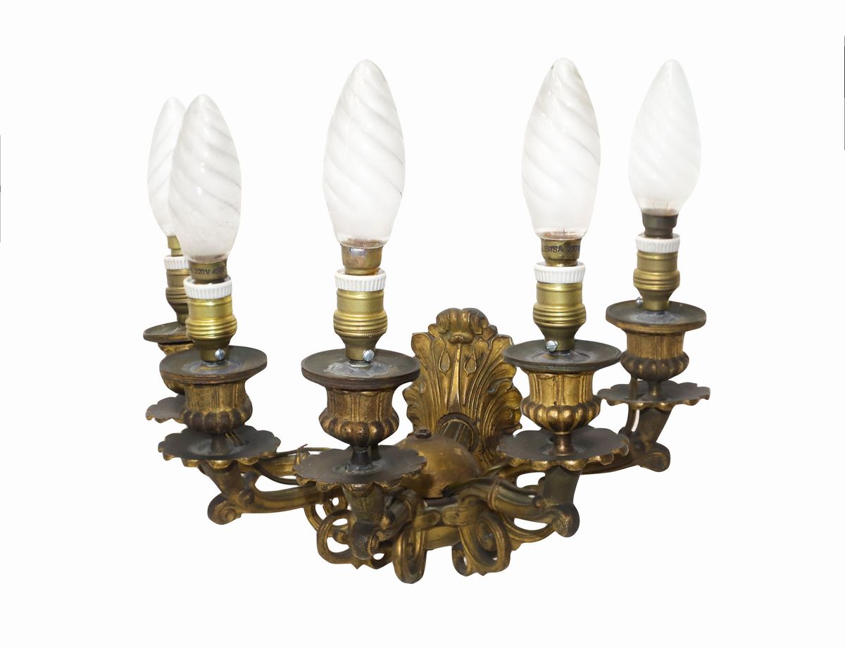 Coppia di applique in ottone dorato