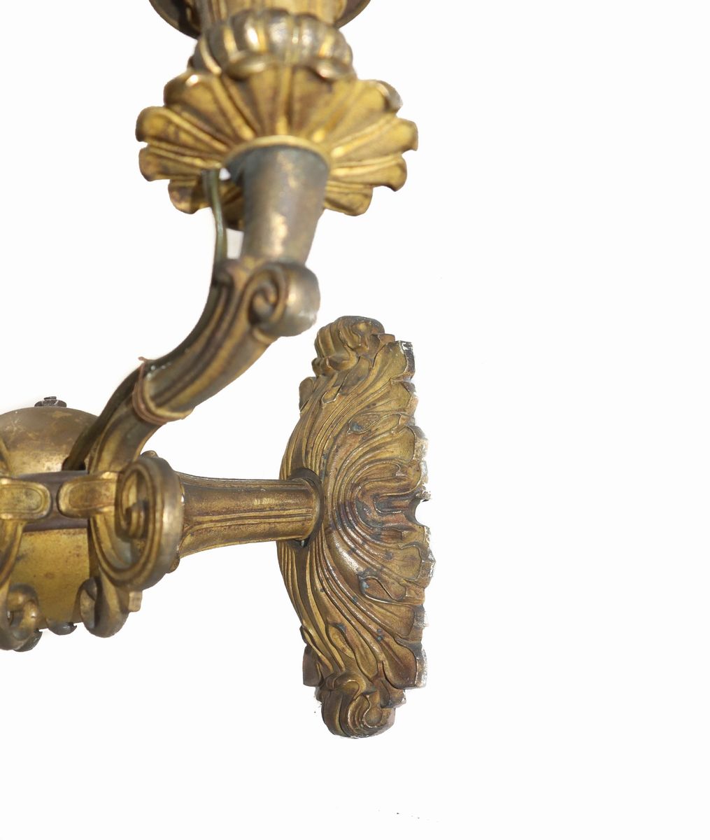 Coppia di applique in ottone dorato