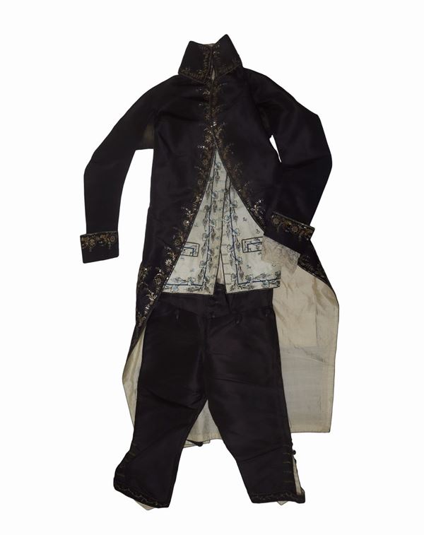 Abito intero composto da marsina, sottomarsina e pantaloni