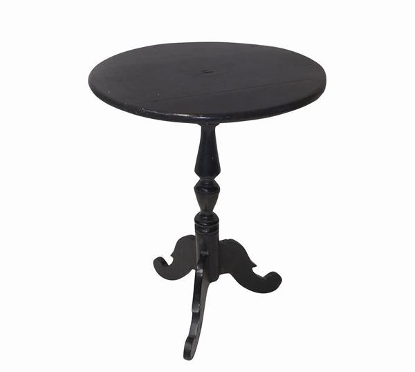 Small table in black ebonized wood