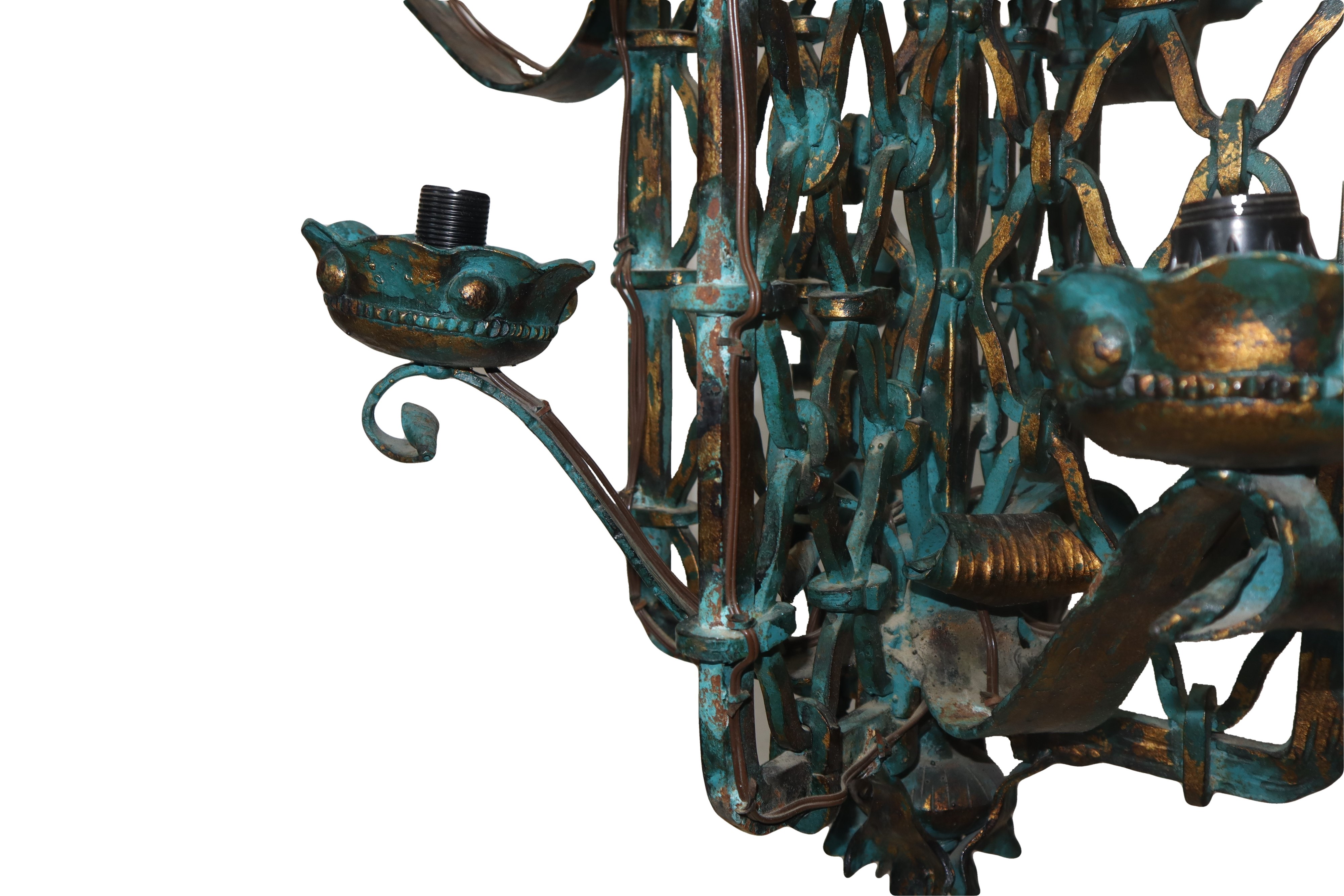 Lampadario in ferro battuto