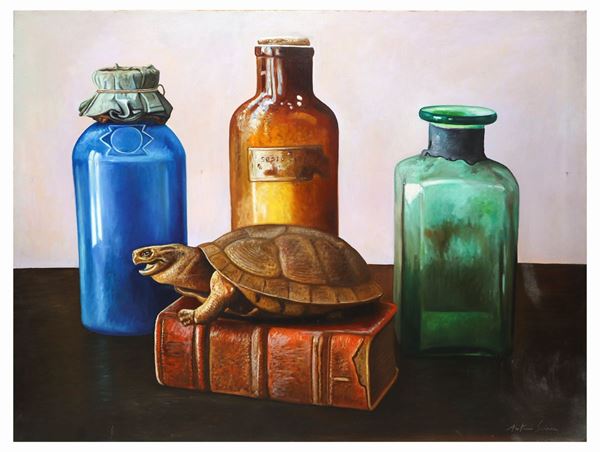 Antonio Sciacca - Natura morta con tartaruga e bottiglie