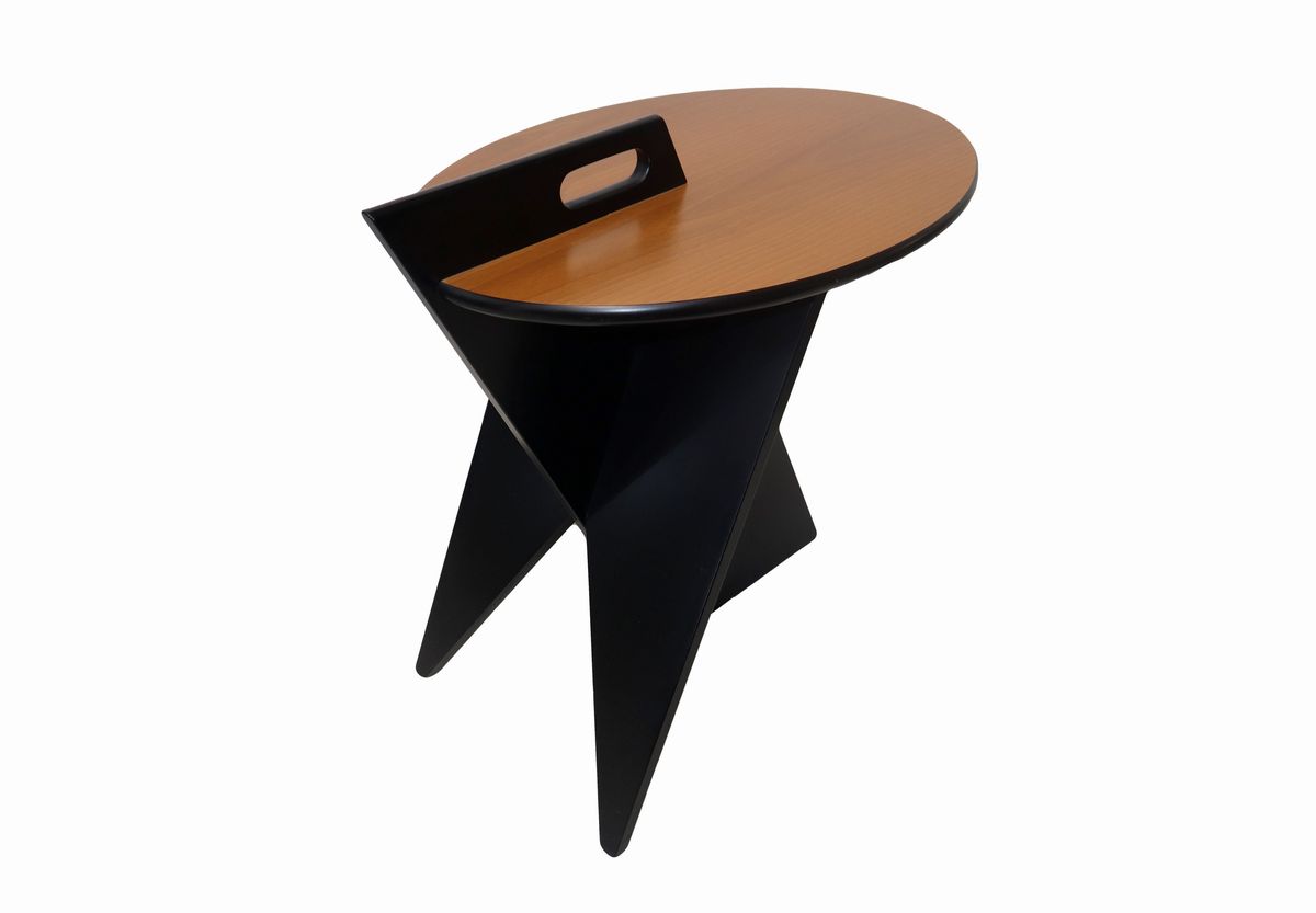 Tavolino in legno, dimensioni 61×44×62 cm