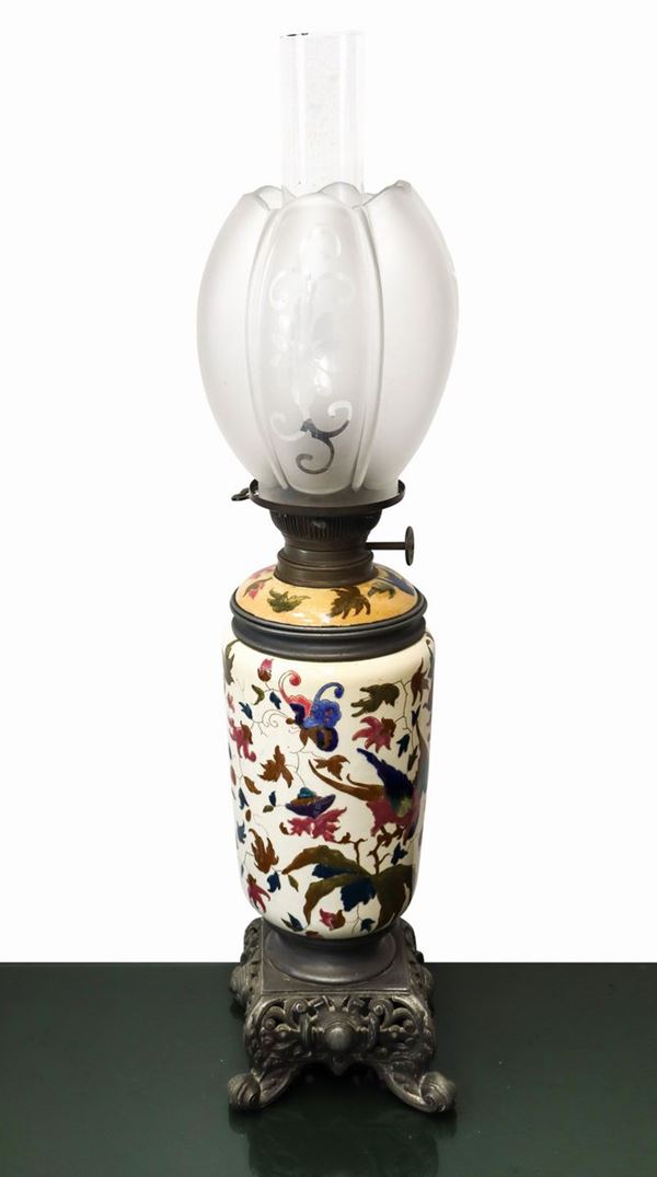 Porcelain oil lamp