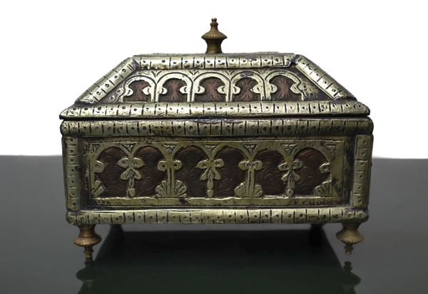 Jewelery box
