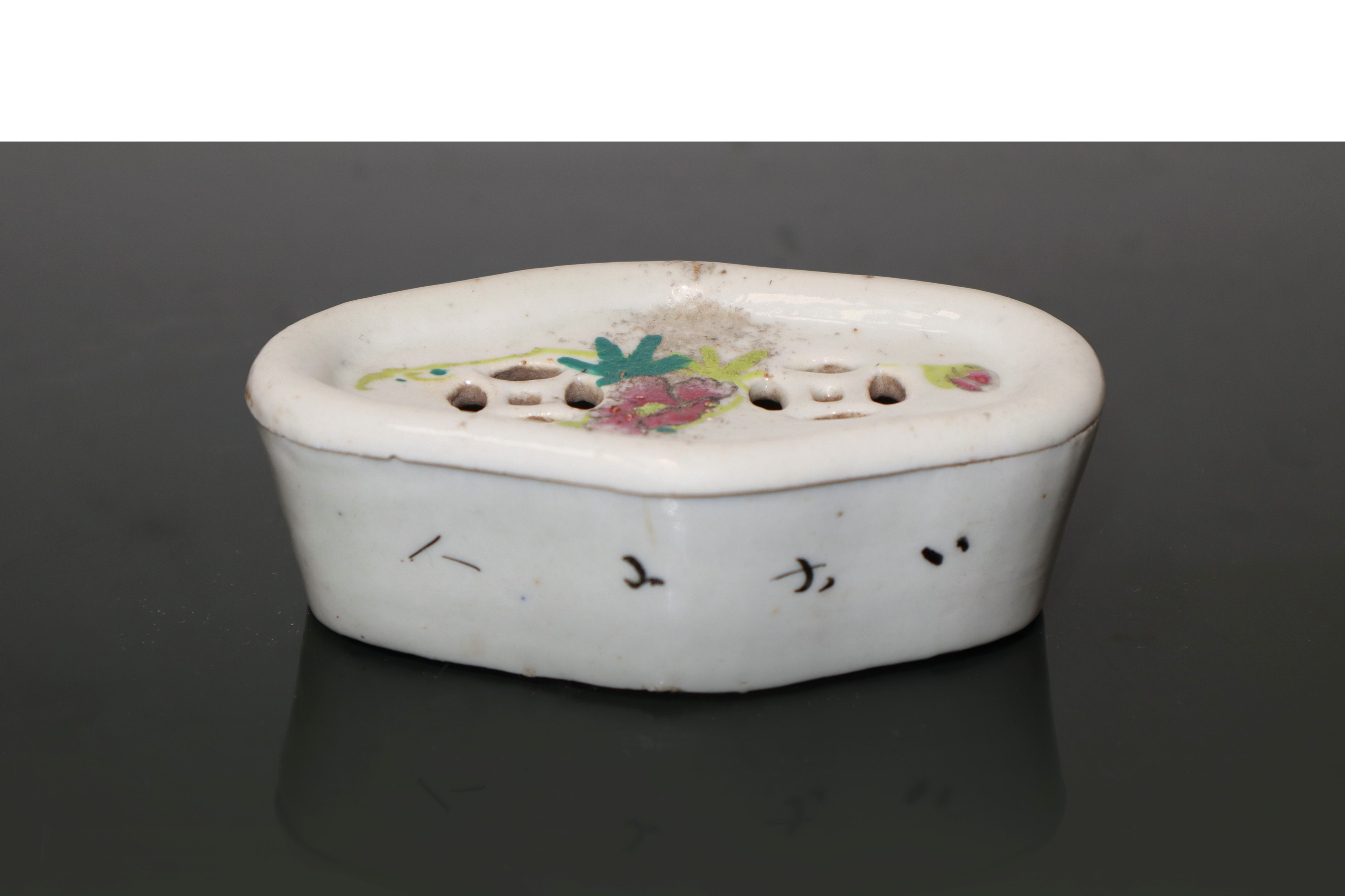 Brucia profumo e scatola cinese