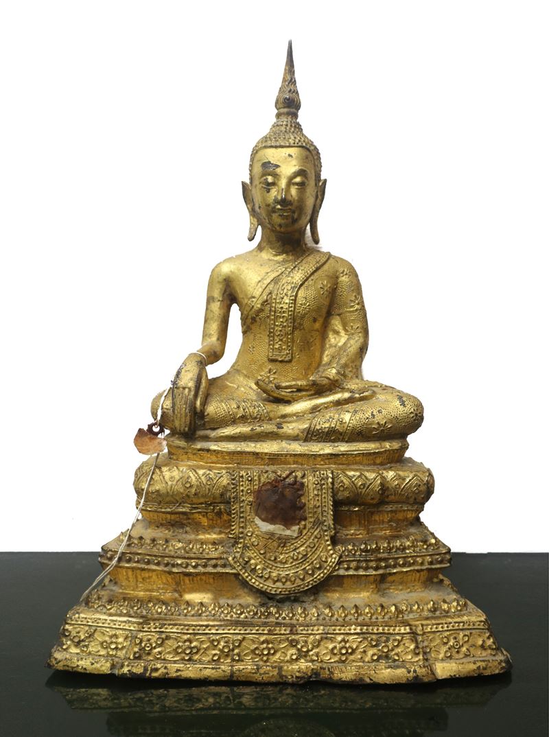 Buddha Antico in Bronzo Dorato