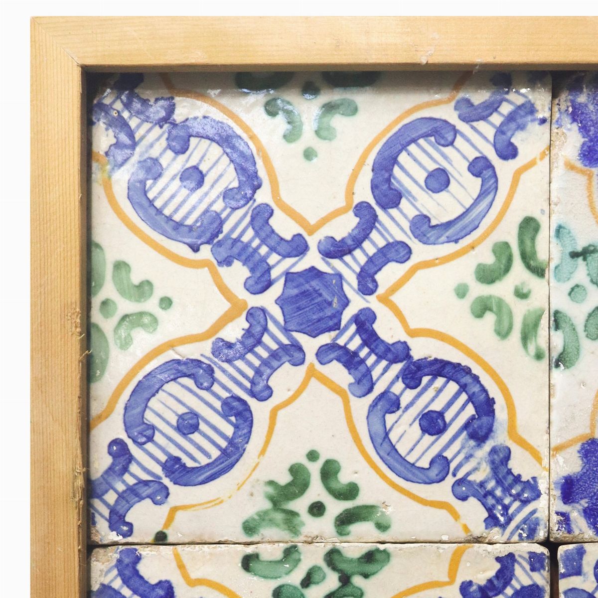 Composizione di N.4 Mattonelle in maiolica