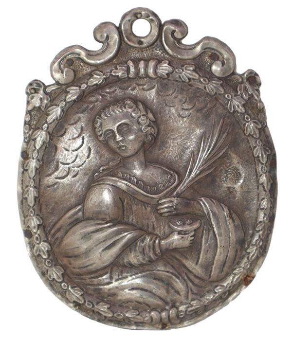 Placca in argento sbalzato raffigurante Santa Lucia