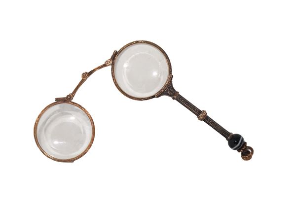 Lorgnette da donna in metallo brunito