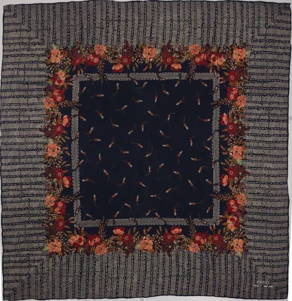 Gucci - Vintage scarf with floral motifs