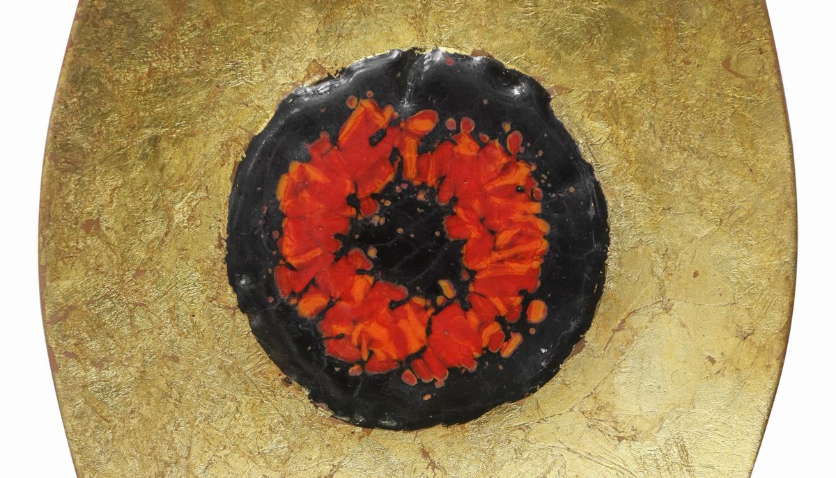 Lucia Ragusa - Piatto in Terracotta Smaltato e Invetriato con Foglia Oro