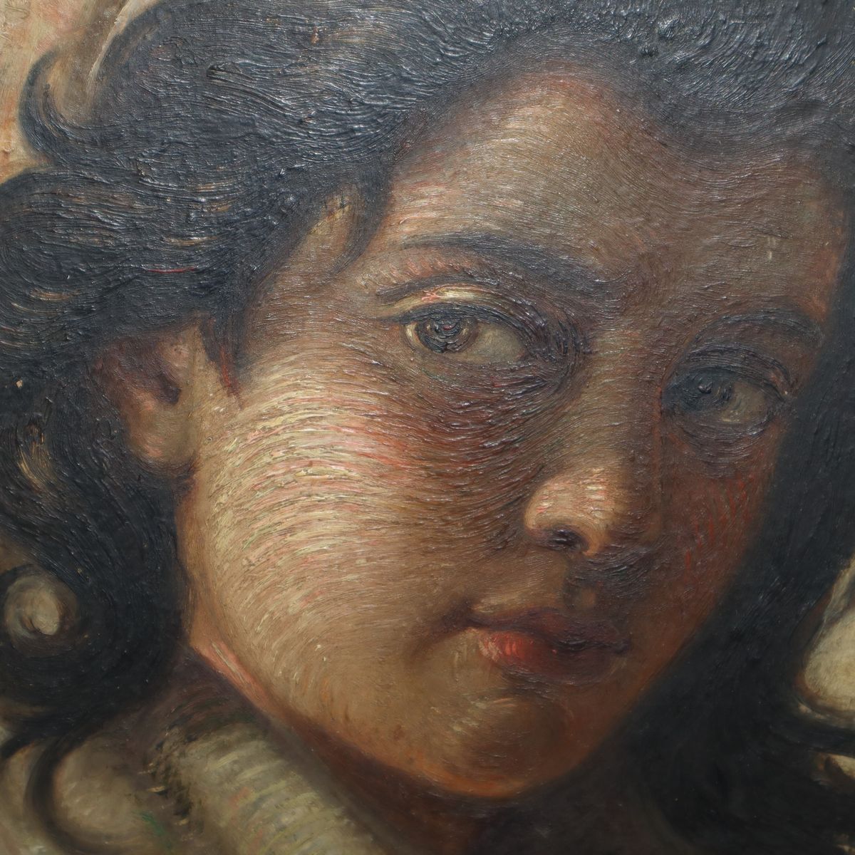 Volto di Giovane Donna