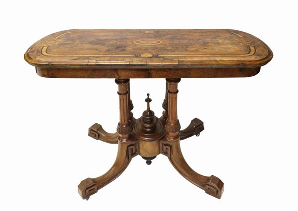 Opening game table in walnut briar