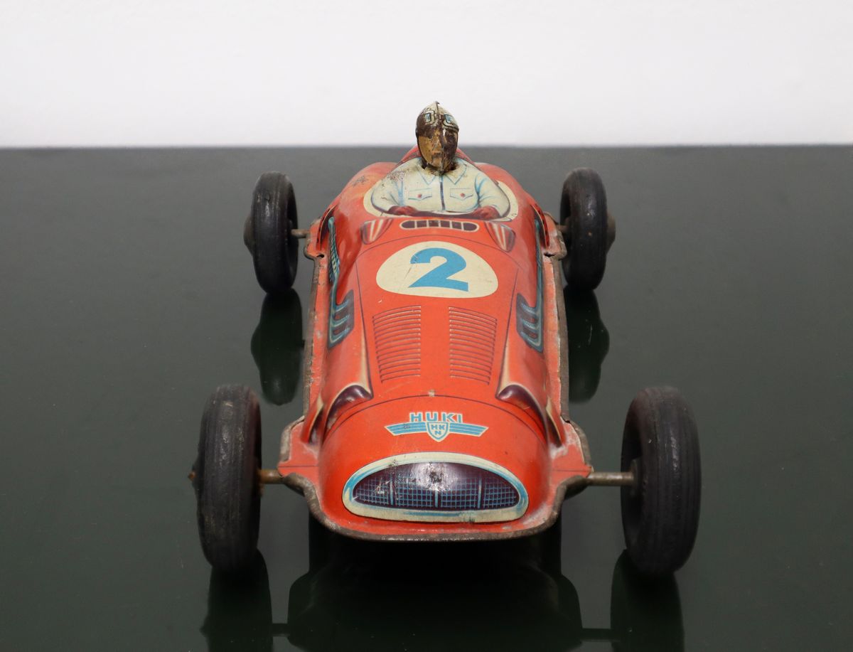 Huki - Auto da Corsa