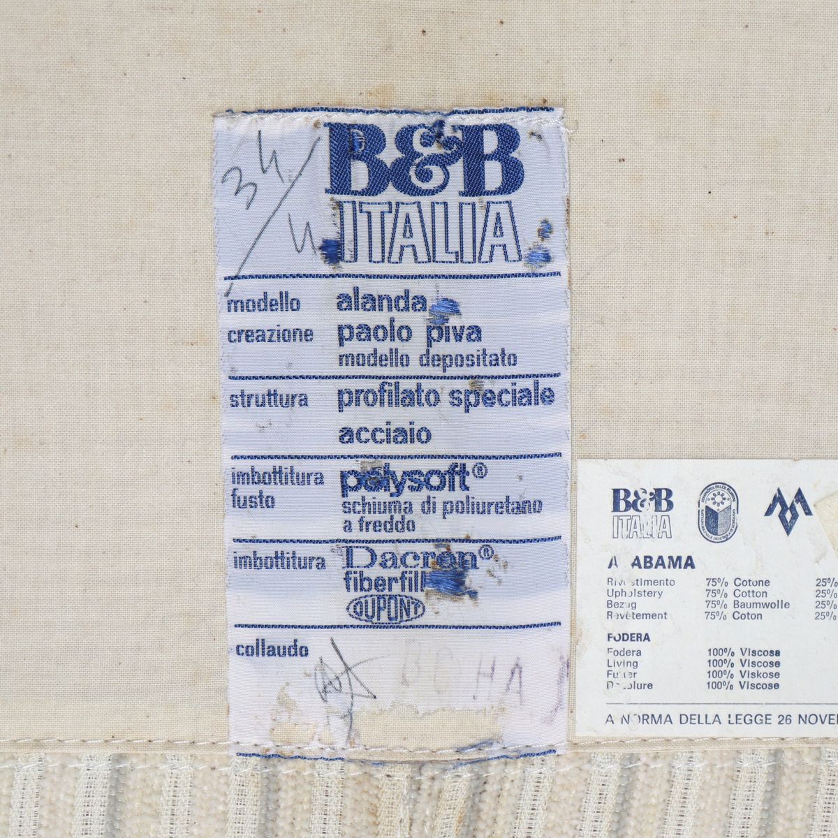B&b Italia - Divano con Stuttura in Metallo Modello Alanda