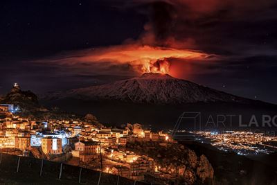 Eruzione Notturna