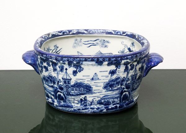 Centro tavola con decori blu