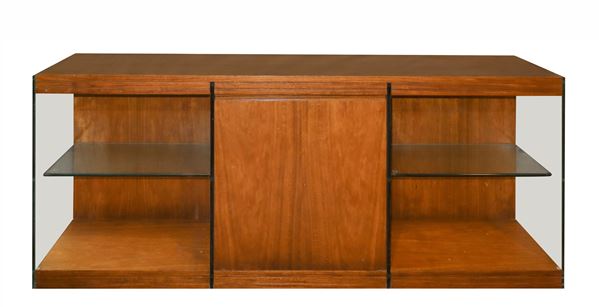 Low storage unit