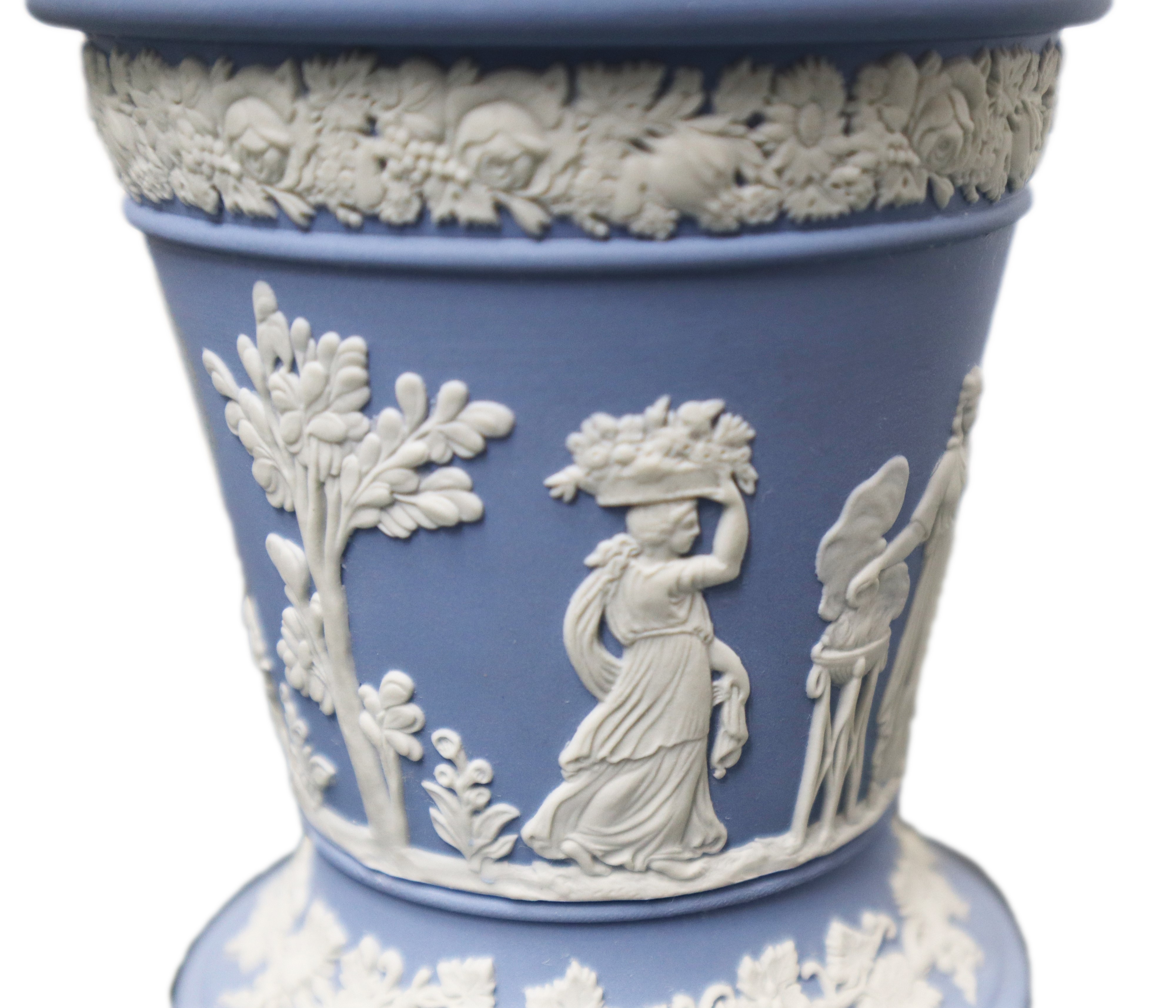 Piccolo vaso e piattino