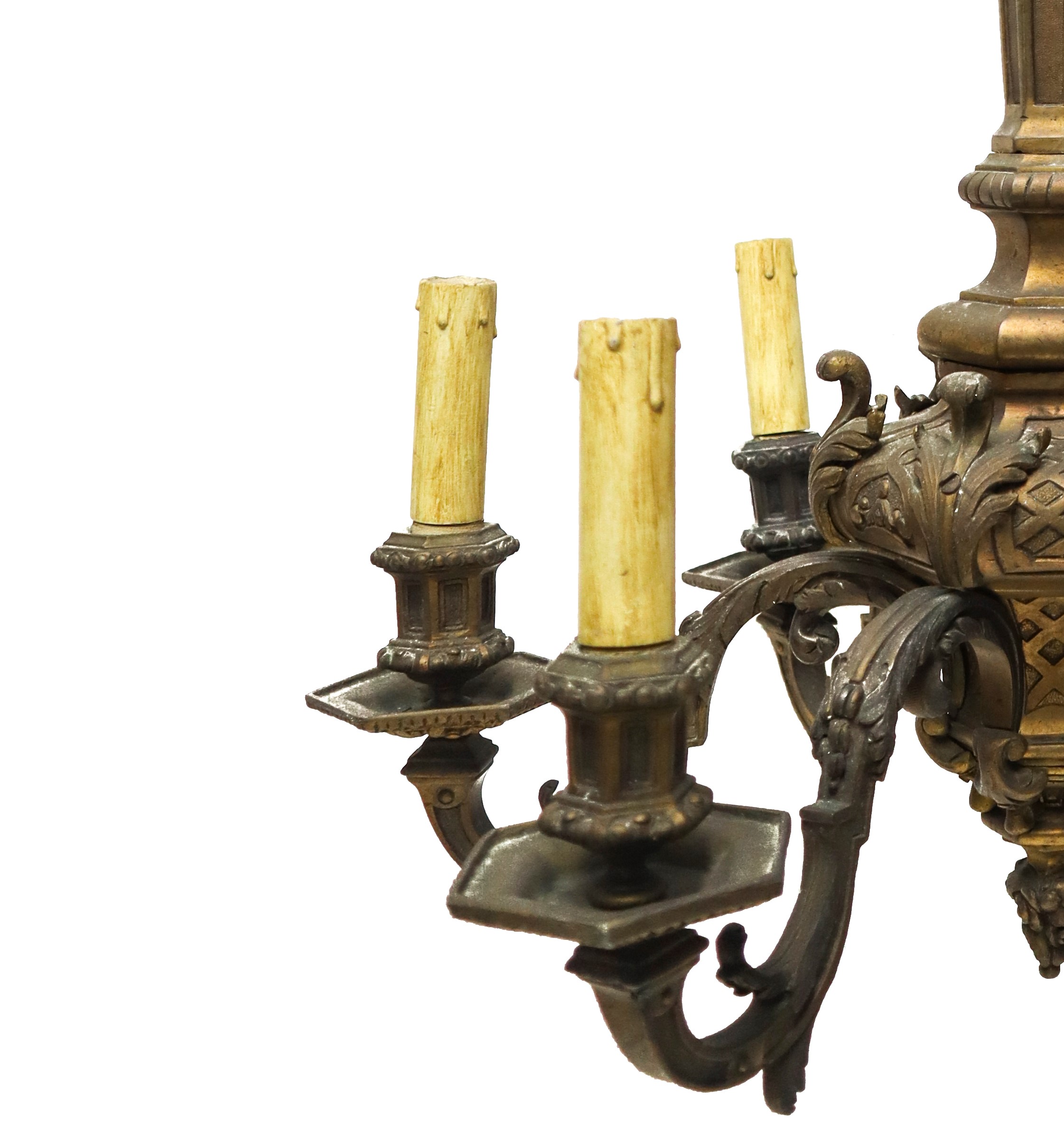 Lampadario a 6 luci in bronzo dorato