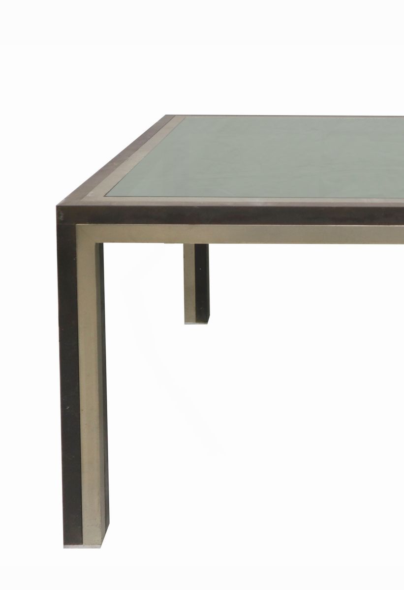 Tavolo da caffè di forma quadrata