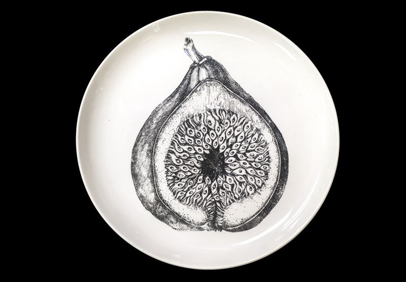 Piero Fornasetti - Piatto in Porcellana Bianca con Fico, Serie Sezioni di Frutta, N.3
