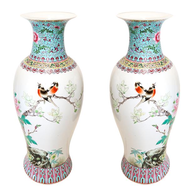 Pair of large Chinese vases