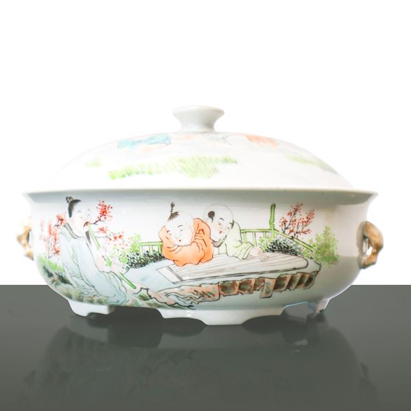 Pink family tureen