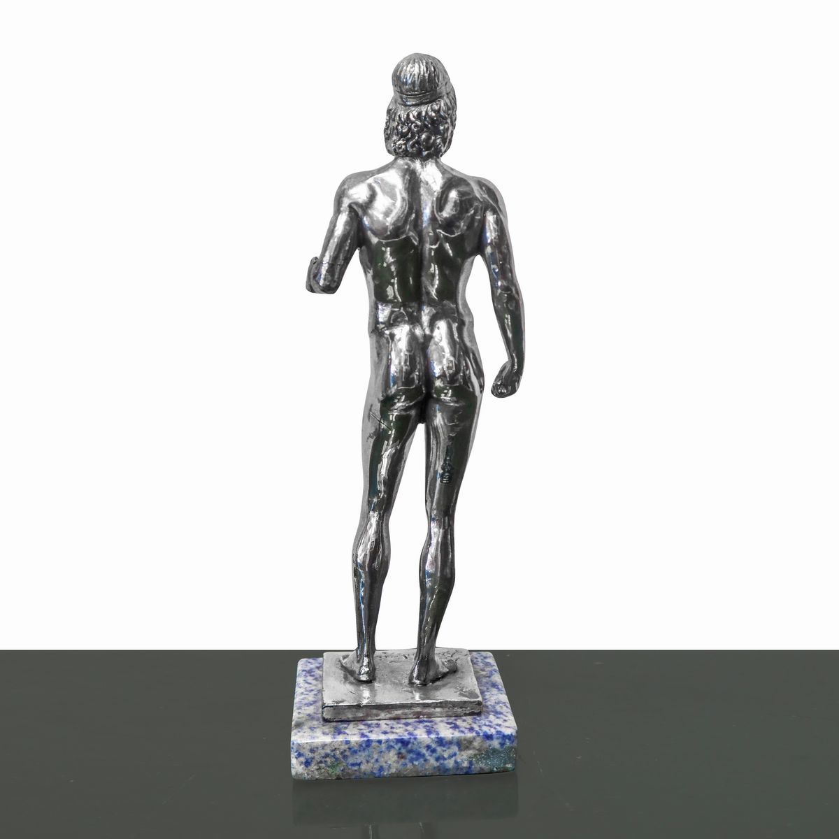 Due Figure Affiguranti i Bronzi di Riace, in Bagno D'argento, Scultore A. Santini.